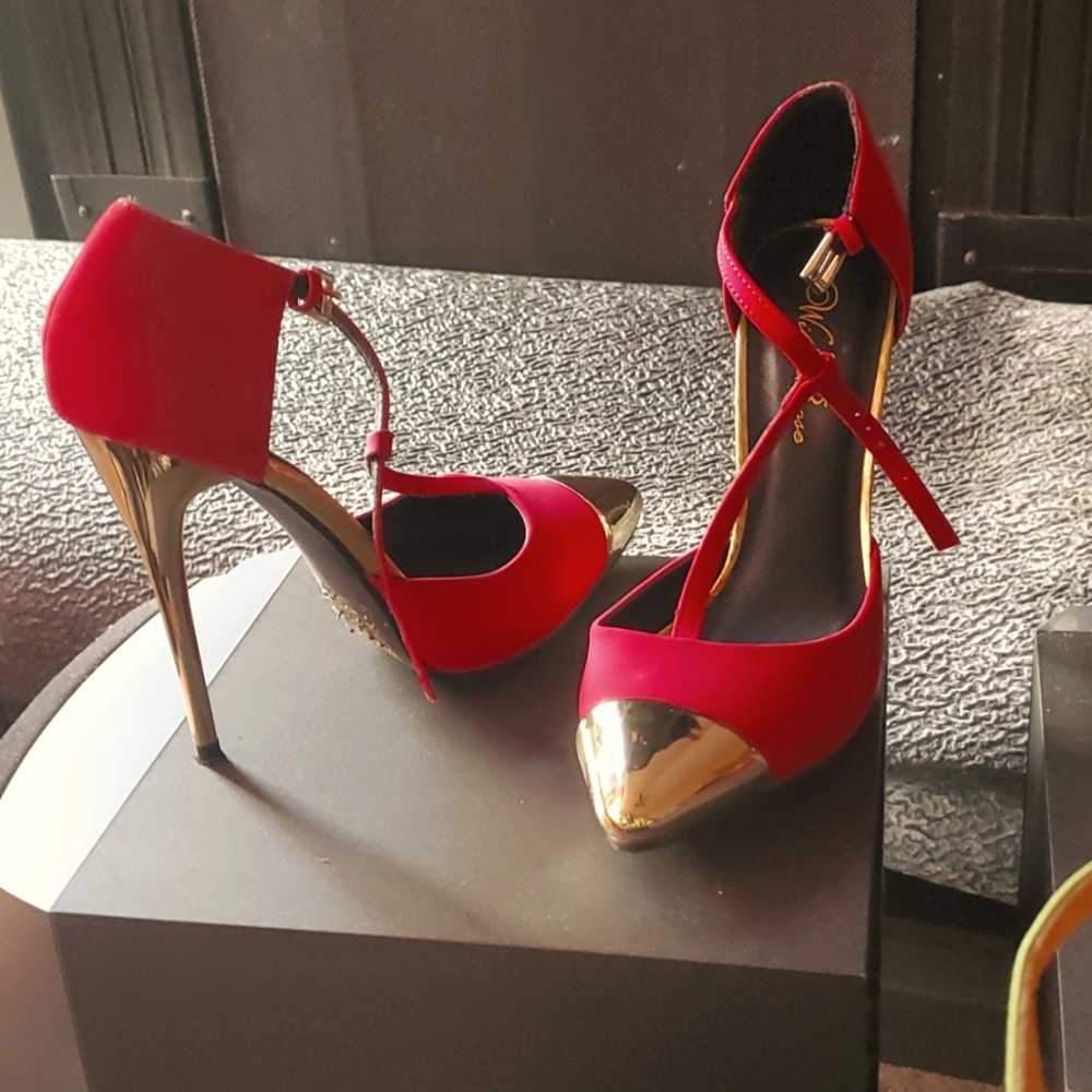 Hot Pink & Gold Glamshoe